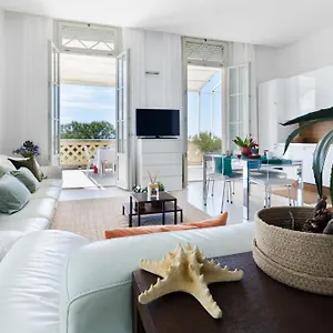  Ferienhaus Amazing Sea View Flat Italien